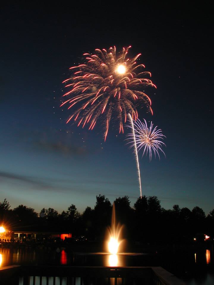 fireworks displays Archives Outdoor Adventures Resorts